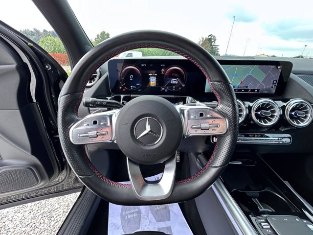 MERCEDES Gla 200 d business auto