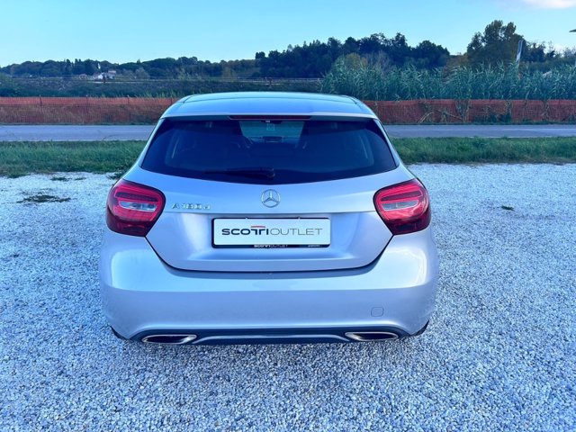 MERCEDES A 180 d sport my16