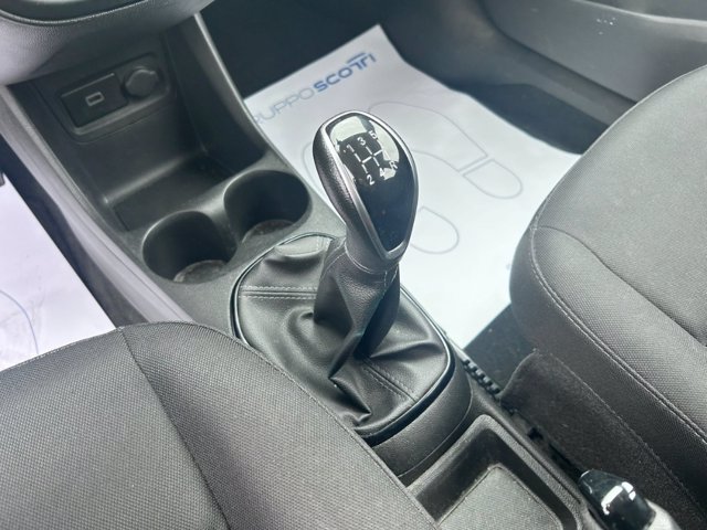 OPEL Karl 1.0 rocks 73cv my19