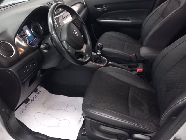 SUZUKI Vitara 1.4h top 2wd
