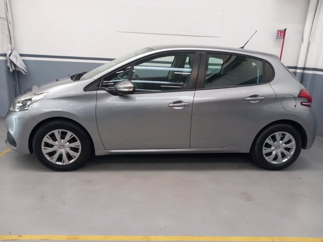 PEUGEOT 208 5p 1.2 puretech active s&s 82cv neopatentati