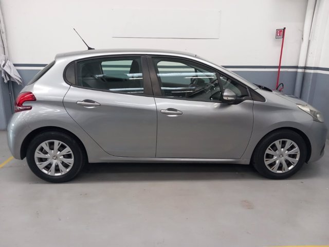 PEUGEOT 208 5p 1.2 puretech active s&s 82cv neopatentati