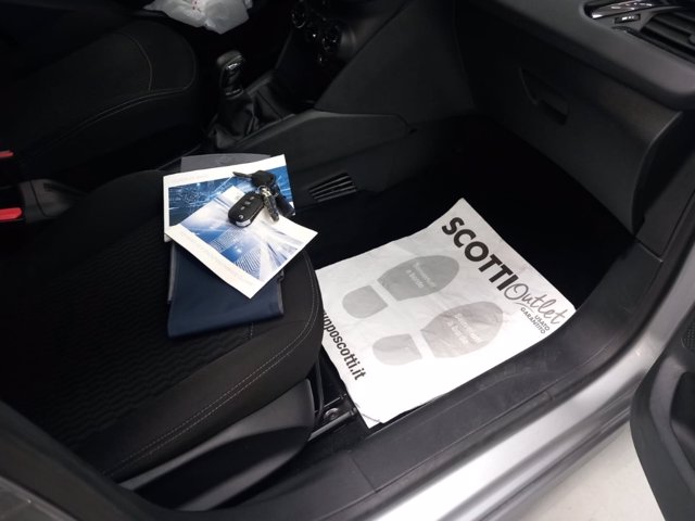 PEUGEOT 208 5p 1.2 puretech active s&s 82cv neopatentati