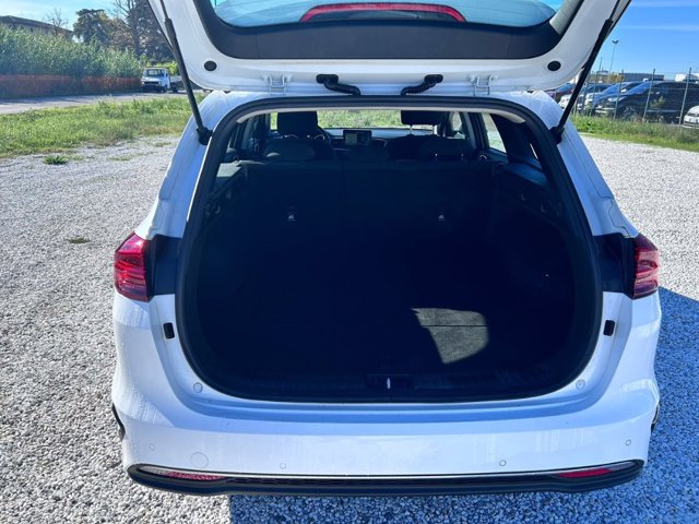 KIA 2019 Ceed III Diesel SW 1.6 crdi Business Class Techno P