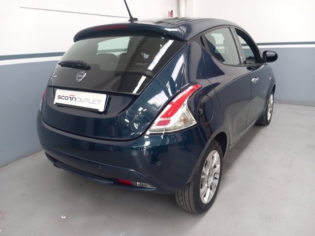 LANCIA Ypsilon 1.2 8v gold s/cl 69cv e6