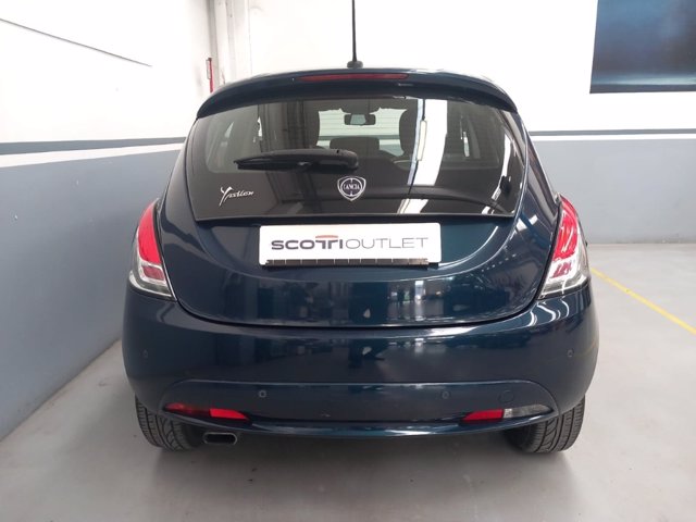 LANCIA Ypsilon 1.2 8v gold s/cl 69cv e6