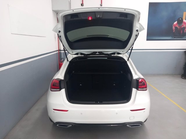 MERCEDES A 180 d sport auto