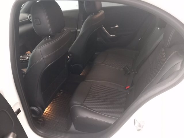 MERCEDES A 180 d sport auto