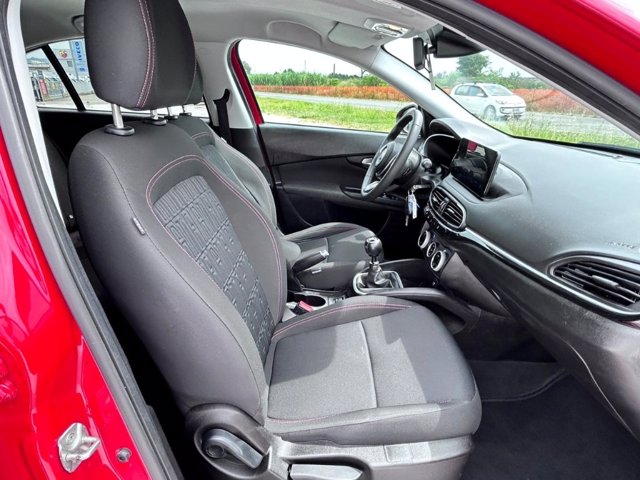 FIAT Tipo 5p 1.6 mjt (red) s&s 130cv