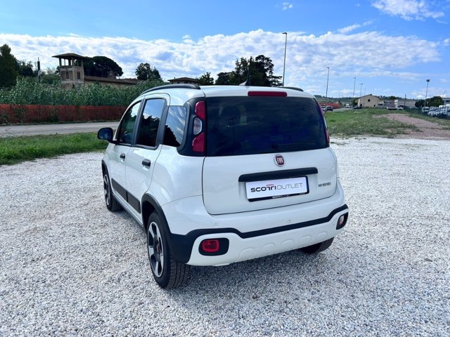 FIAT Panda 1.0 firefly hybrid cross s&s 70cv 5p.ti