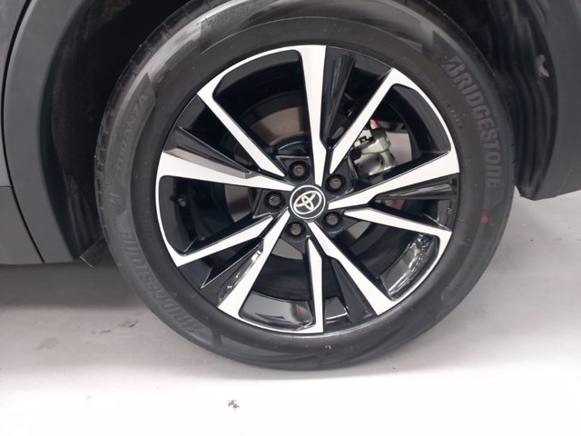 TOYOTA C-HR 1.8 HEV FWD TREND