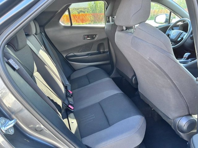 TOYOTA C-HR 1.8 HEV FWD TREND