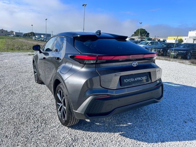 TOYOTA C-HR 1.8 HEV FWD TREND