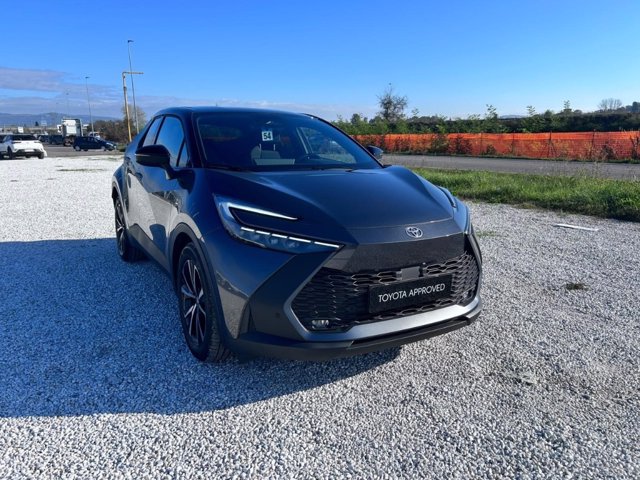 TOYOTA C-HR 1.8 HEV FWD TREND