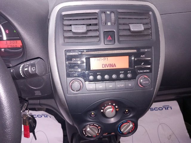 NISSAN Micra 1.2 acenta e6