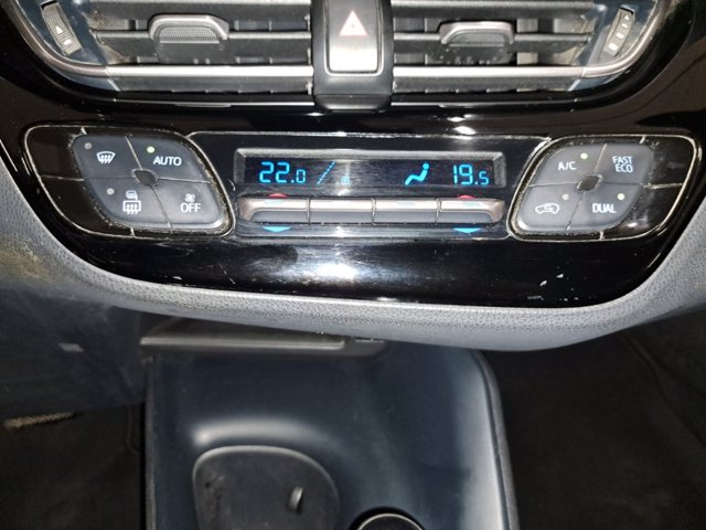 TOYOTA C-hr 1.8h active e-cvt