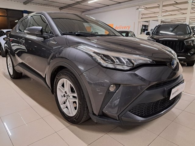 TOYOTA C-hr 1.8h active e-cvt