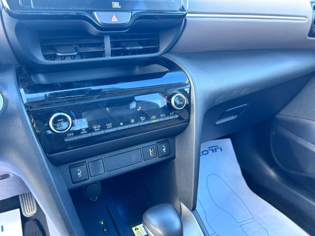 TOYOTA Yaris cross 1.5h lounge fwd 116cv e-cvt