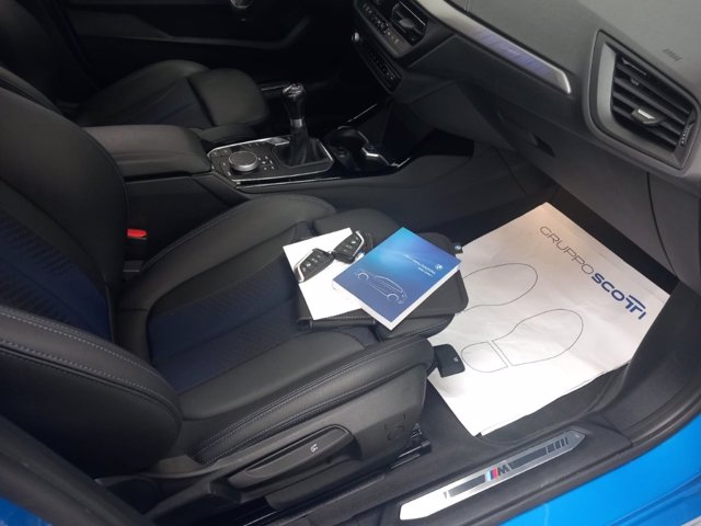 BMW 118i msport 136cv