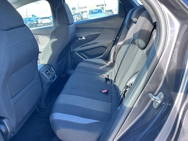 PEUGEOT 3008 1.5 bluehdi active business s&s 130cv eat8