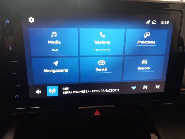 TOYOTA Yaris cross 1.5h adventure fwd 116cv e-cvt