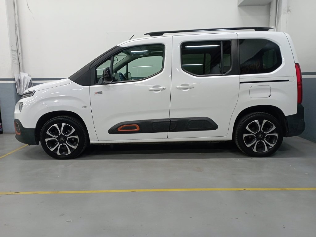CITROEN Berlingo 1.5 bluehdi m shine s&s 100cv my19