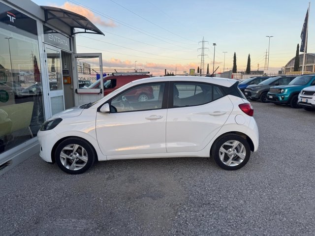 HYUNDAI I10 1.0 mpi tech