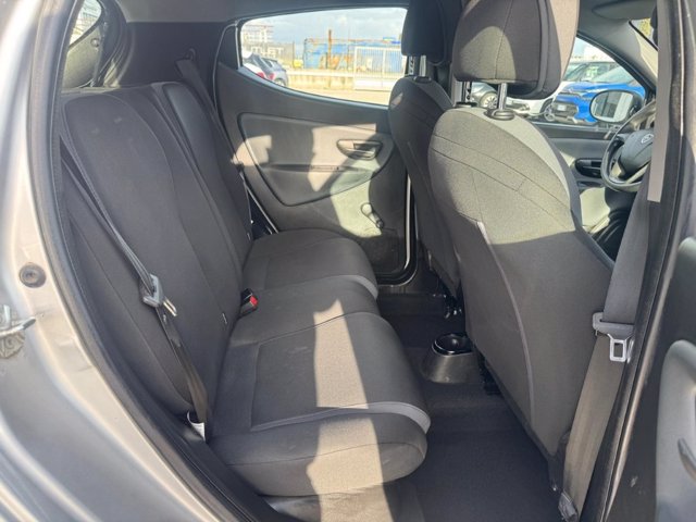 LANCIA Ypsilon 1.2 silver 69cv