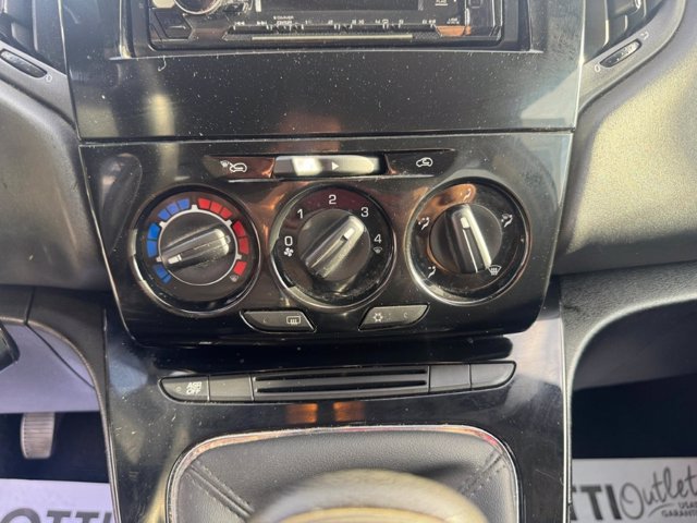 LANCIA Ypsilon 1.2 silver 69cv