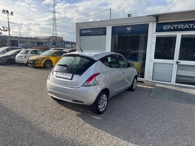 LANCIA Ypsilon 1.2 silver 69cv