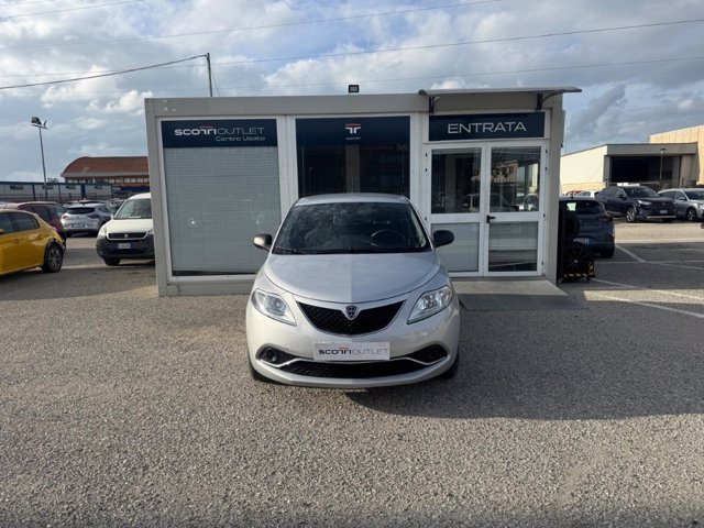 LANCIA Ypsilon 1.2 silver 69cv