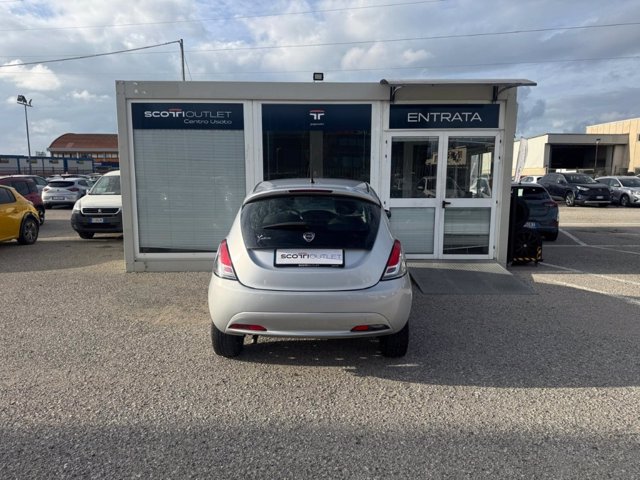 LANCIA Ypsilon 1.2 silver 69cv