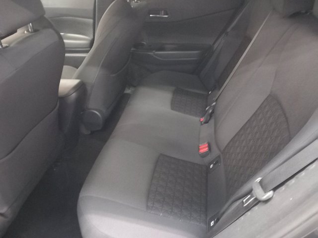 TOYOTA C-hr 2.0h trend e-cvt