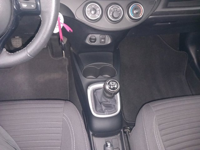 TOYOTA Yaris 5p 1.0 lounge my18