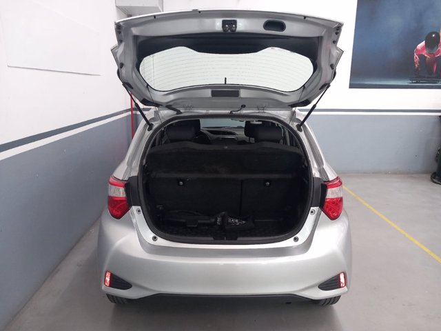 TOYOTA Yaris 5p 1.0 lounge my18