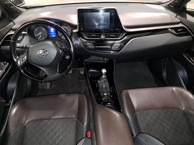 TOYOTA C-hr 1.8h lounge 2wd e-cvt