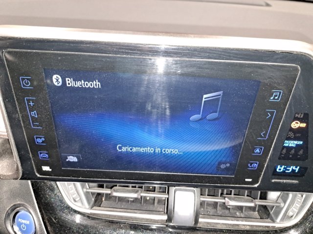 TOYOTA C-hr 1.8h lounge 2wd e-cvt