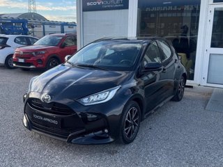 TOYOTA Yaris 1.0 trend