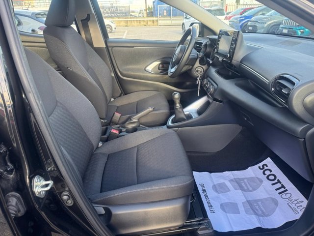 TOYOTA Yaris 1.0 trend