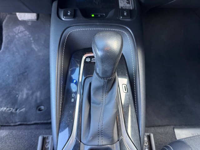 TOYOTA Corolla 1.8h style cvt