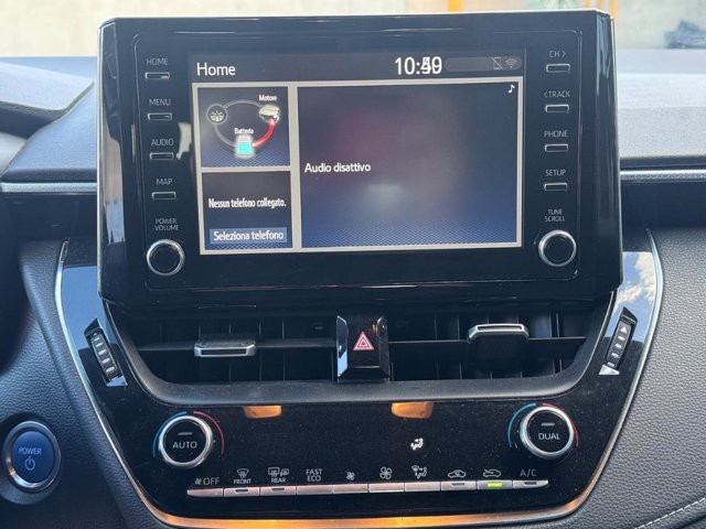 TOYOTA Corolla 1.8h style cvt