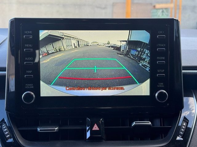 TOYOTA Corolla 1.8h style cvt