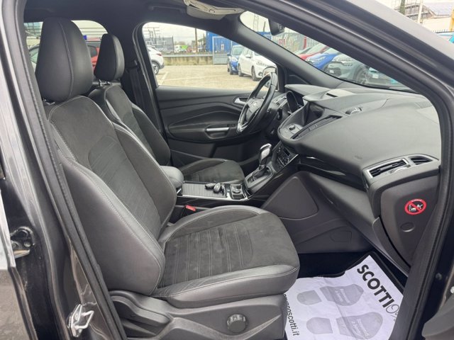 FORD Kuga 1.5 TDCI 120 CV S&S 2WD Powershift ST-Line