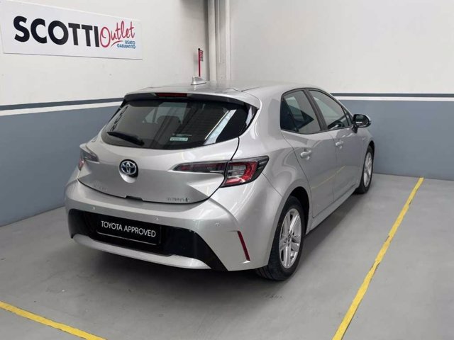 TOYOTA Corolla 1.8h active cvt