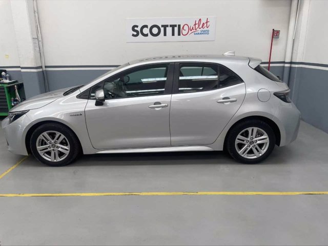 TOYOTA Corolla 1.8h active cvt