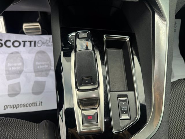 PEUGEOT 3008 BlueHDi 130 S&S EAT8 GT