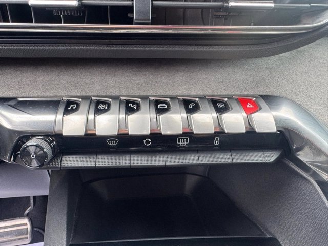 PEUGEOT 3008 BlueHDi 130 S&S EAT8 GT