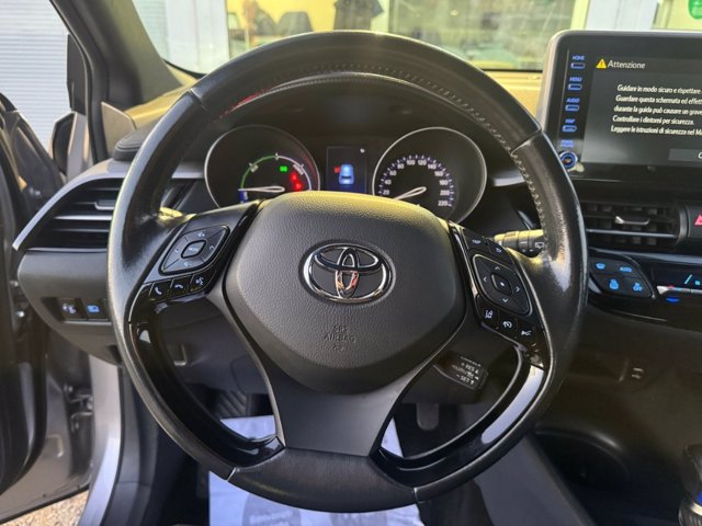 TOYOTA C-hr 1.8h business e-cvt