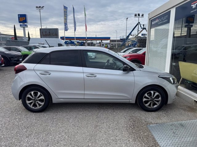 HYUNDAI I20 5p 1.2 mpi connectline 75cv