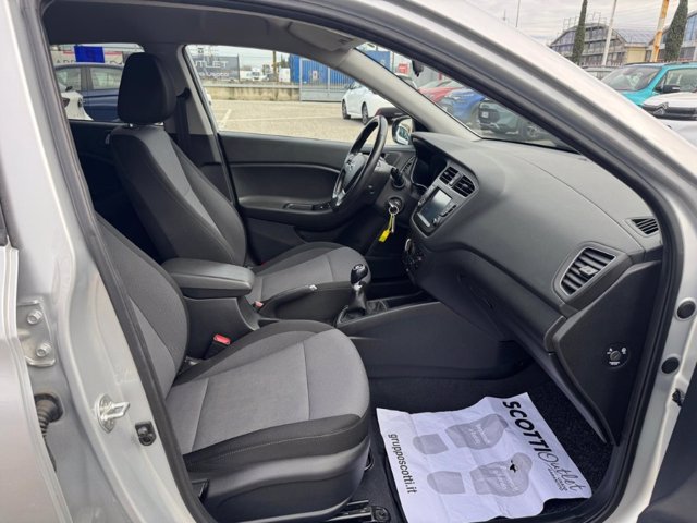 HYUNDAI I20 5p 1.2 mpi connectline 75cv